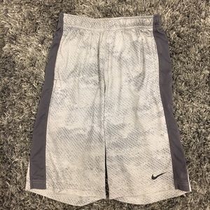 men’s nike athletic shorts